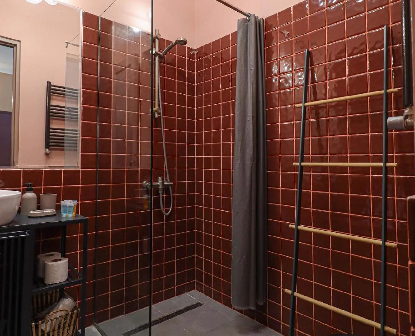 Spacious 1Br Apartment In The Heart Of Tbilisi