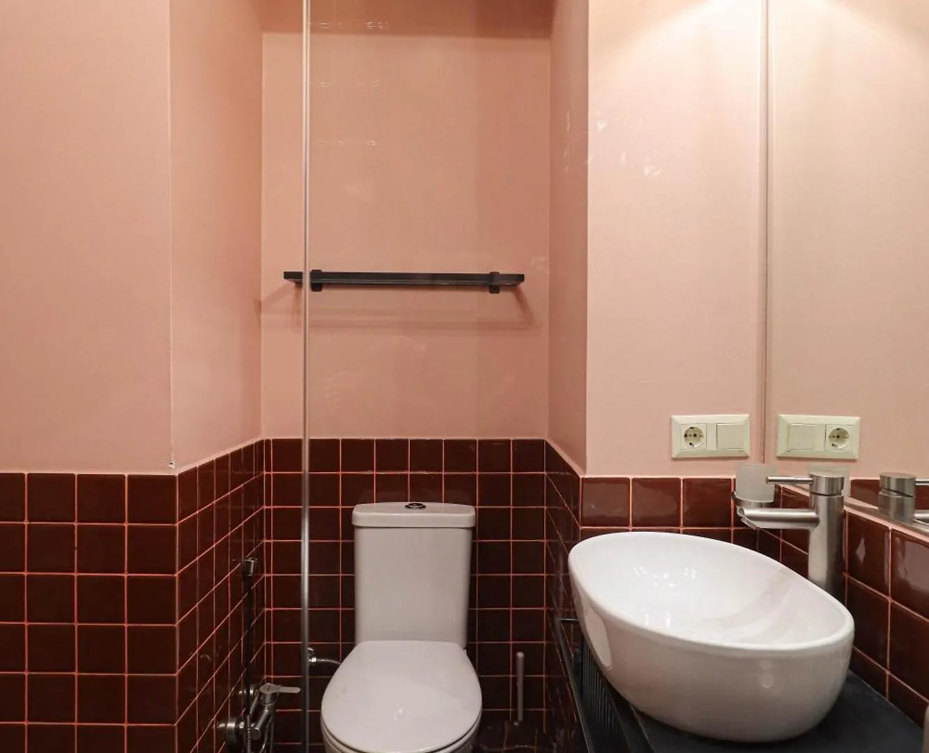 Spacious 1Br Apartment In The Heart Of Tbilisi