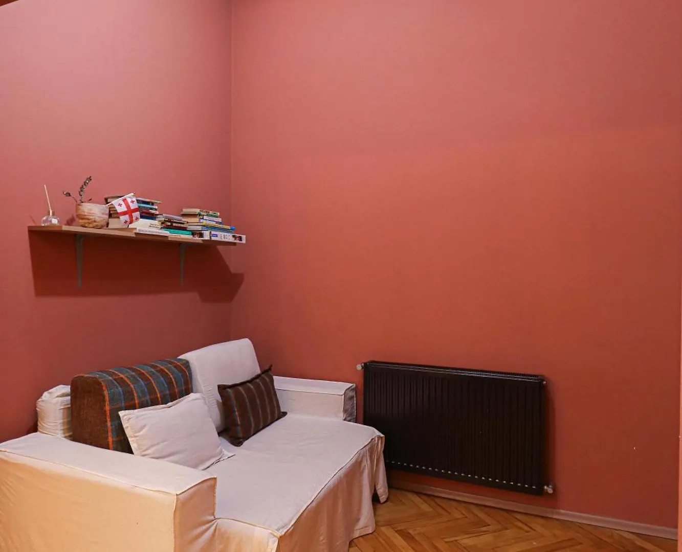 Spacious 1Br Apartment In The Heart Of Tbilisi Georgien