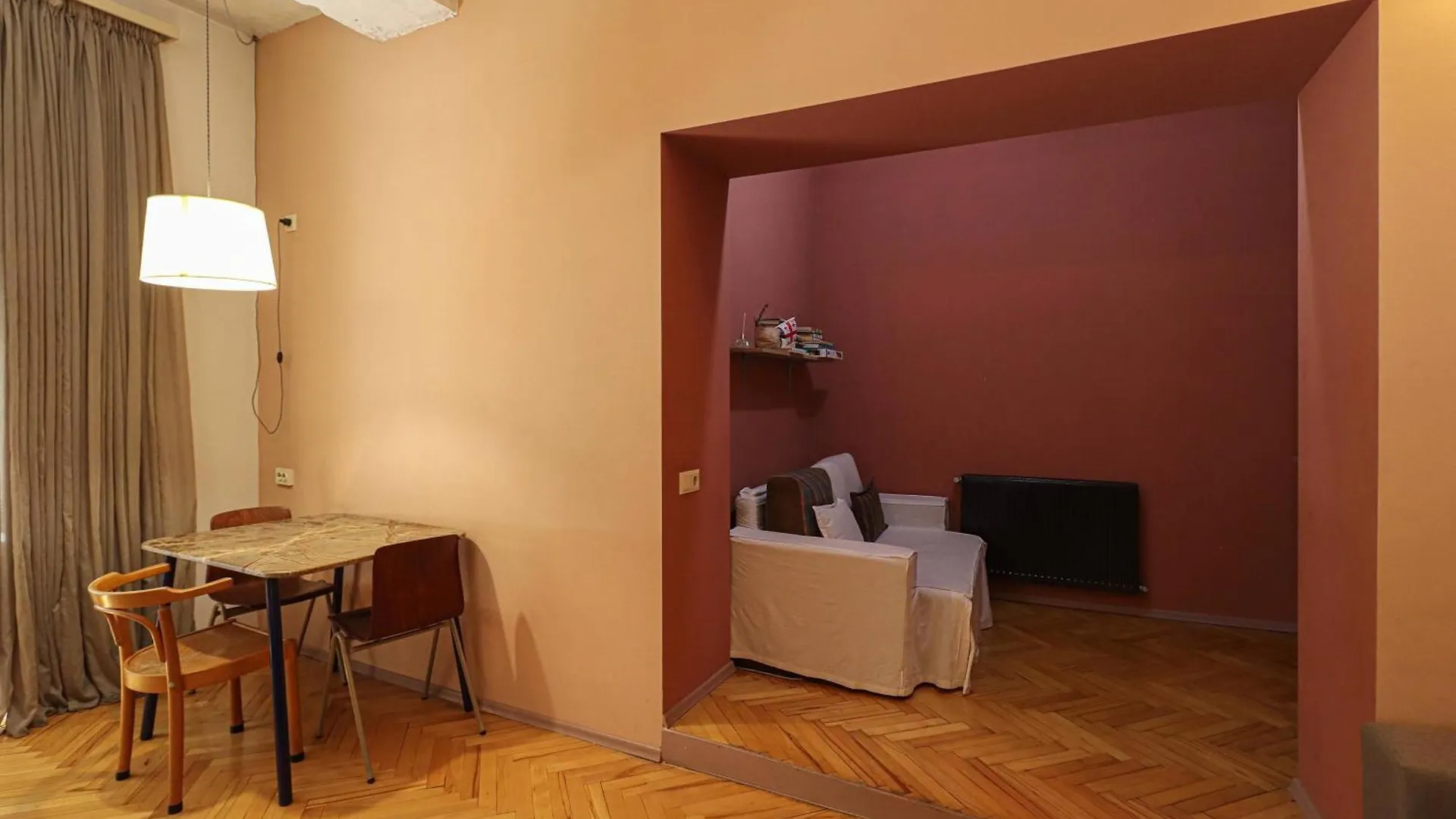 Spacious 1Br Apartment In The Heart Of Tbilisi